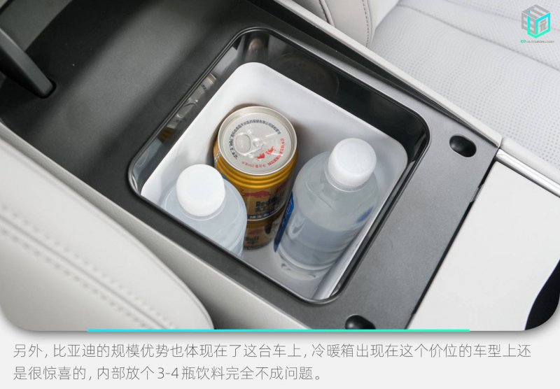 郑州机场开展扫码缴纳行邮税