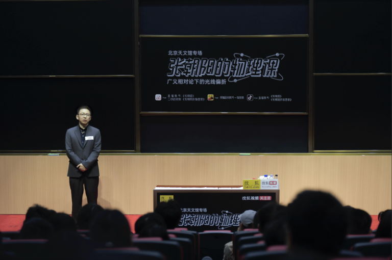 河南郑州：聋哑母亲剖宫产 护士全程写字沟通